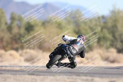 media/Dec-07-2025-CVMA (Sun) [[3e7d2de5dc]]/Race 12- Formula 40 MW and LW/